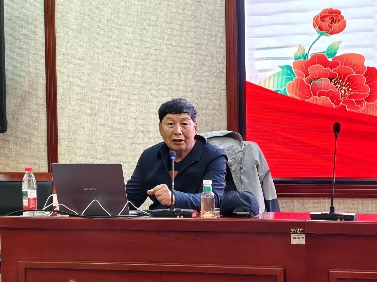 求是书院第三期“青年马克思主义者培养工程”培训班暨2025年秋季学期团学骨干培训班第二次培训圆满结束