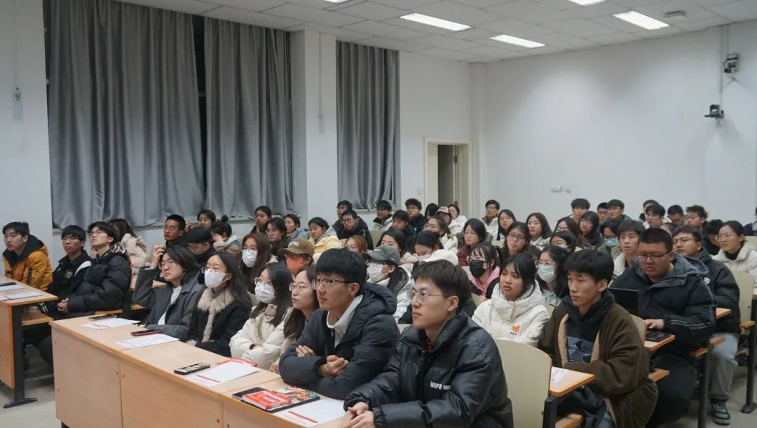 宁夏大学考研院校专业规划讲座成功举办